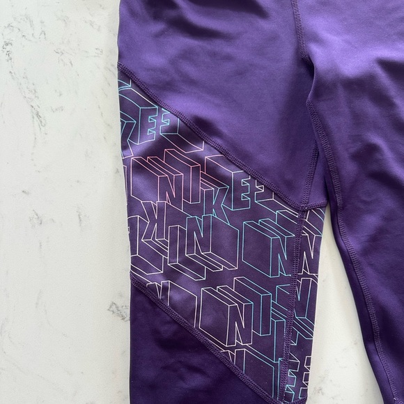 Nike Dri Fit Trophy Youth Training Leggings Word Print - Picture 6 of 6